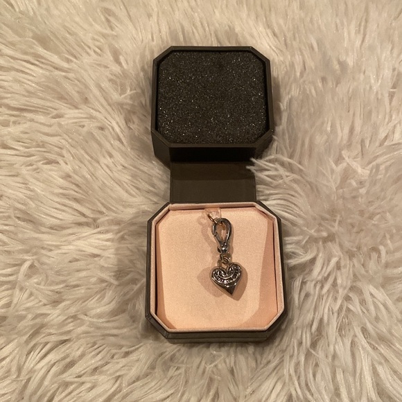 Juicy Couture charm - Picture 3 of 3